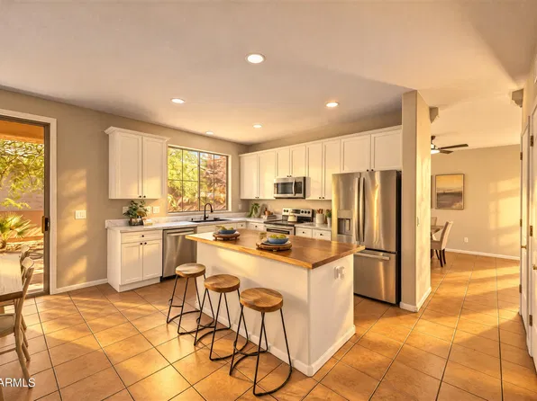 13669 W CYPRESS Street, Goodyear, AZ 85395