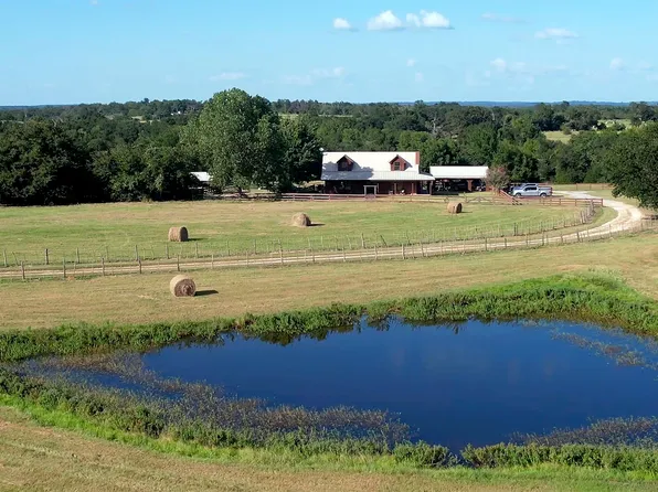 631 Us Highway 75, Teague, TX 75860