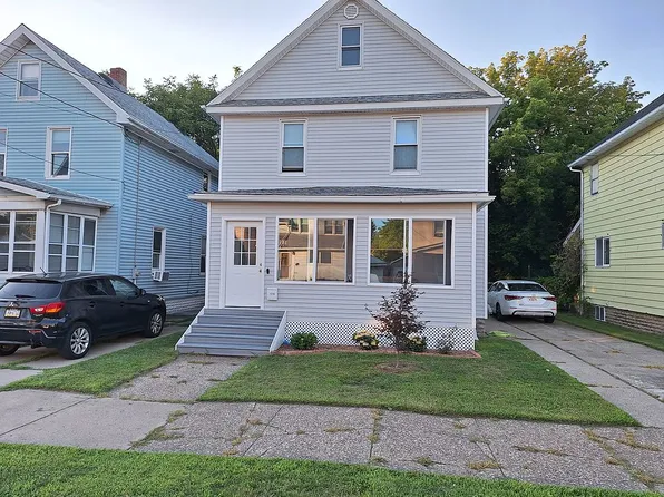 1210 W 29th St, Erie, PA 16508