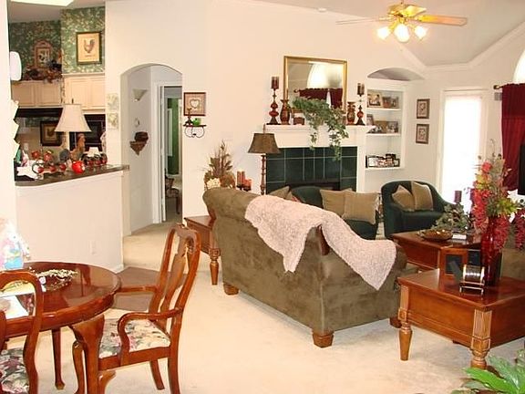 2nd image of 6820 Forest Hills Dr