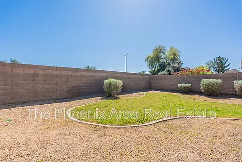 1261 N Balboa Dr Photo 1