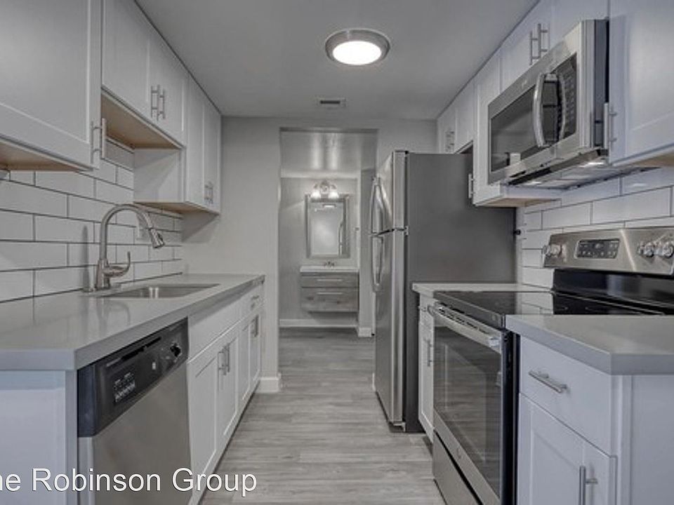 2nd image of 999 E Baseline Rd #1107