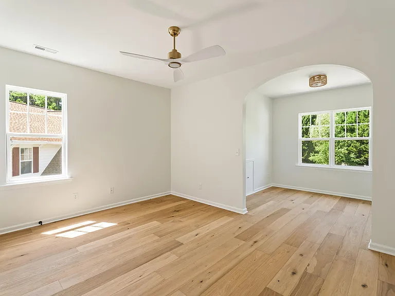 5 Silverbell Ct — Photo 30
