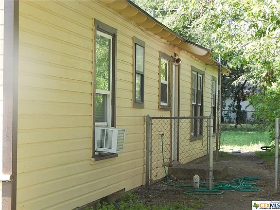 5th image of 1609 Poage Ave