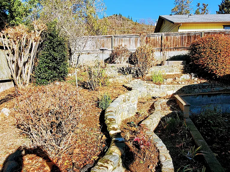 NE Foothill Blvd — Photo 7
