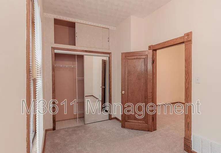 446 E St — Photo 15