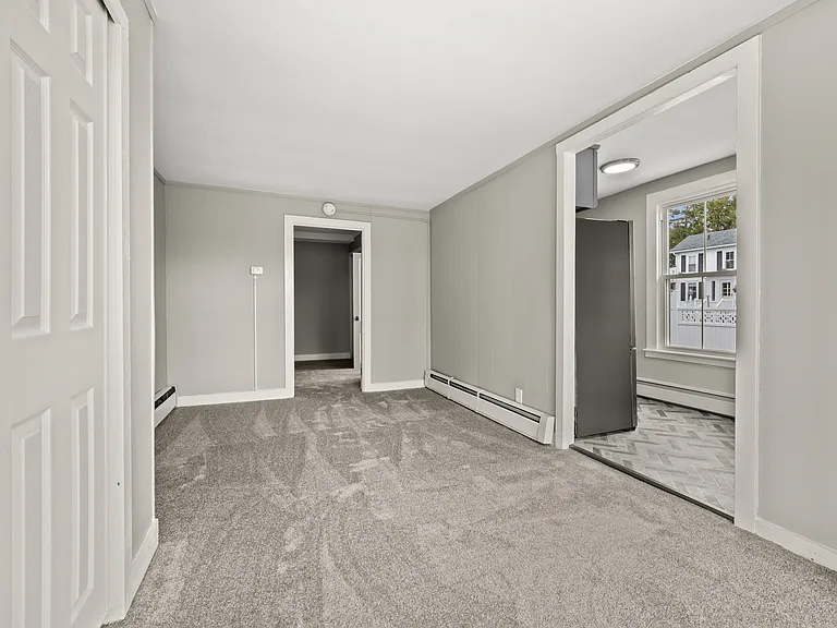 101 Maple St #101 — Photo 6
