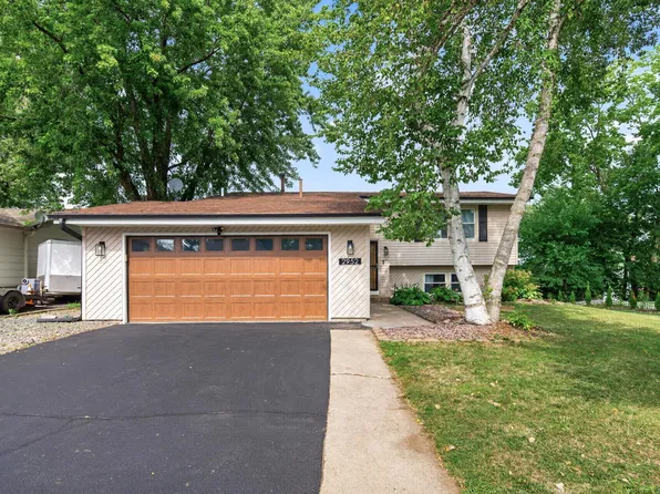 2952 Center Rd SW, Prior Lake, MN 55372