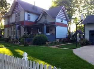 1218 W 4th St, Hastings, NE 68901