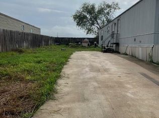 124 Adams St, Mission, TX 78572
