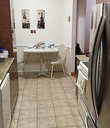 5th image of 166 Cross Slope Ct Unit E