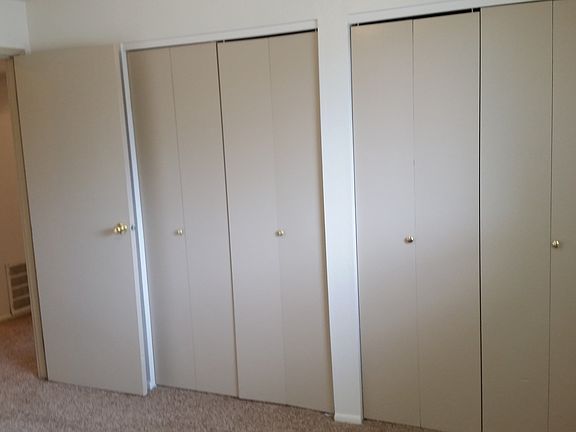 Lots of Closet Space