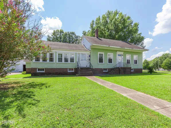 2 Farwell St, Jackson, TN 38301
