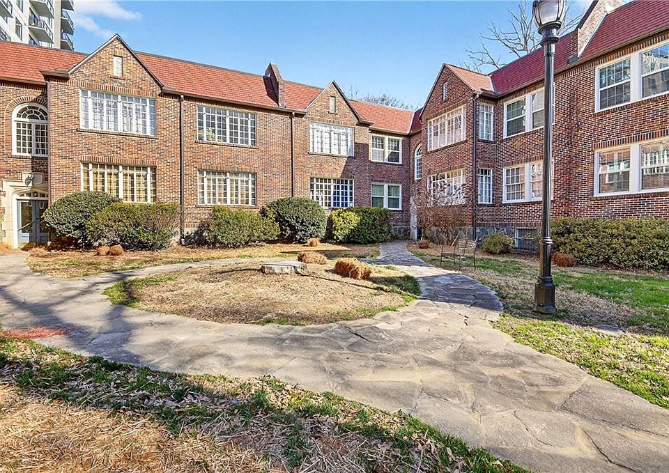 1st image of 1765 Peachtree St NE #2G