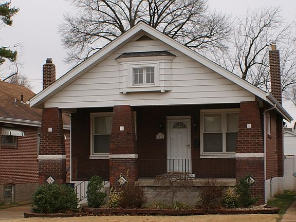 2nd image of 6810 Fyler Ave
