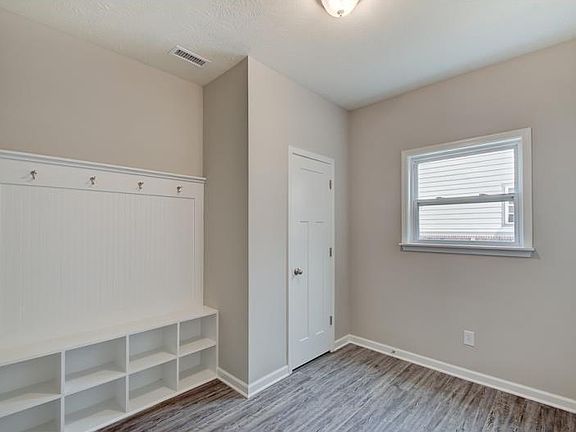 5th image of 3917 Sawtelle Dr