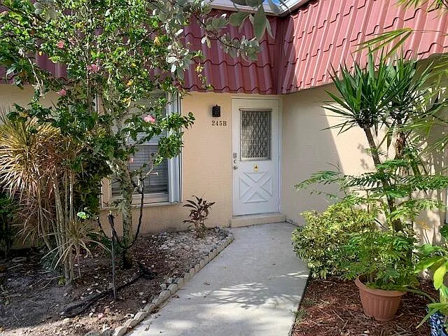 245 Down East Ln #B — Photo 1