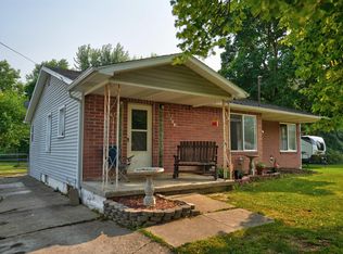 1037 W Costello St, Mount Morris, MI