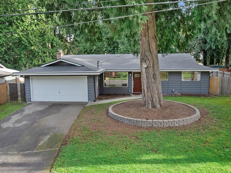 1st image of 10810 NE 134th Street