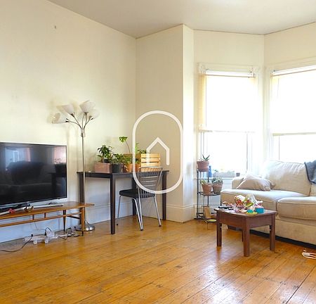 2nd image of 1782 Commonwealth Ave