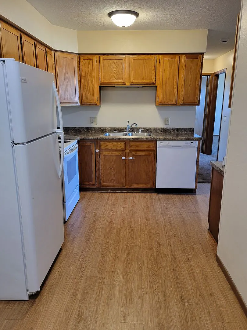 1601 Aspen Drive — Photo 3