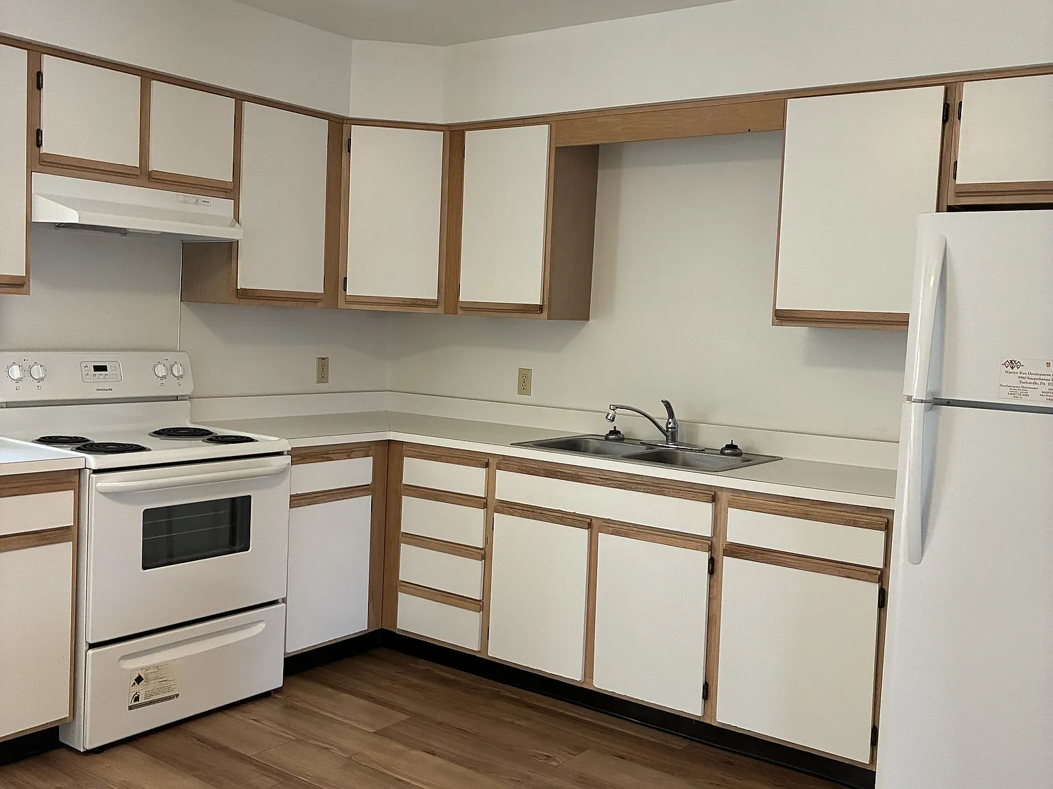 Hillside Heights - 104 — Photo 3