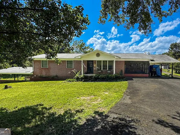 2394 E Broomtown Rd, La Fayette, GA 30728