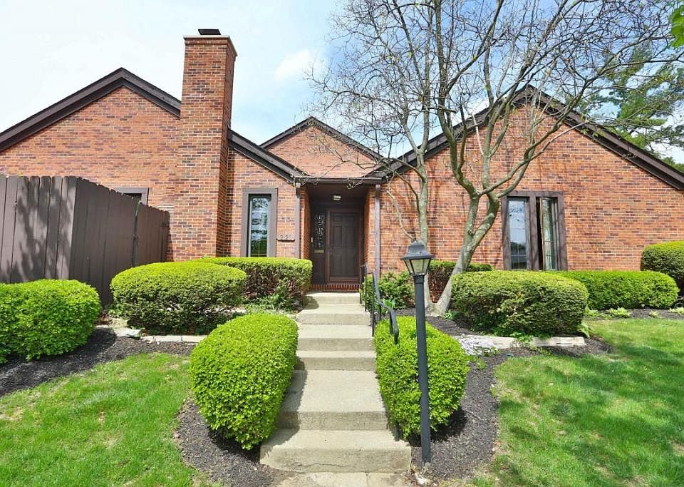 1st image of 2120 Mackenzie Dr