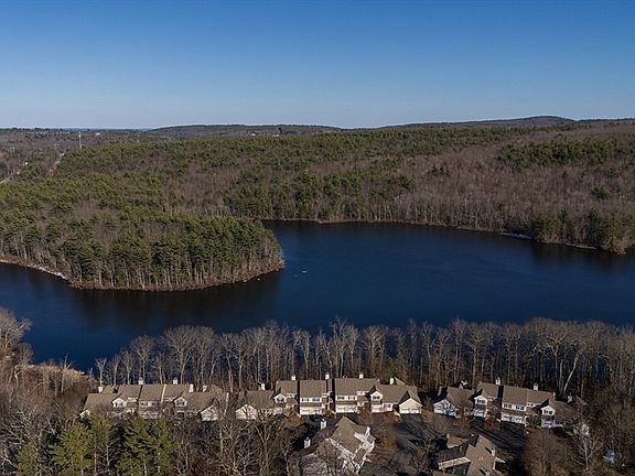 4th image of 76 Sawmill Pond Rd #76