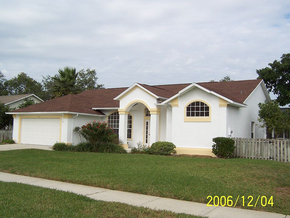 1st image of 517 Sun Lake Dr