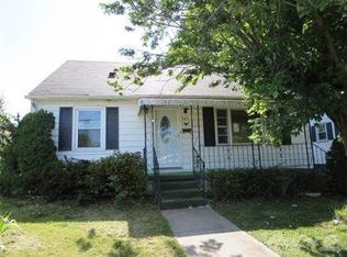 305 Creekview Dr, Paris, KY 40361