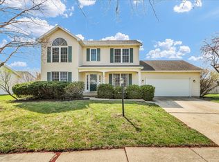 2807 Willow Bend Rd, Champaign, IL 61822