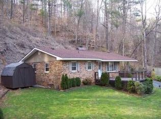 356 Cliff Buchanan Rd, Spruce Pine, NC 28777