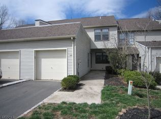616 Revere Ct, Flemington, NJ 08822