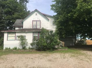 7296 Milton Rd, Alanson, MI 49706
