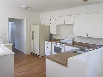 3rd image of 227 99th Ave NE #A