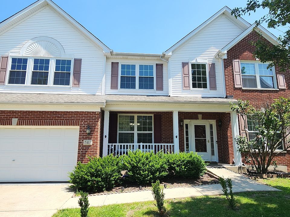 1st image of 4 Claridge Ct
