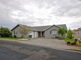 439 NW 22nd St, Pendleton, OR 97801