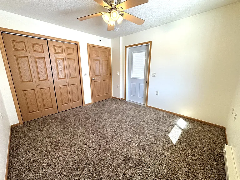 493 E South Ave #11 — Photo 9