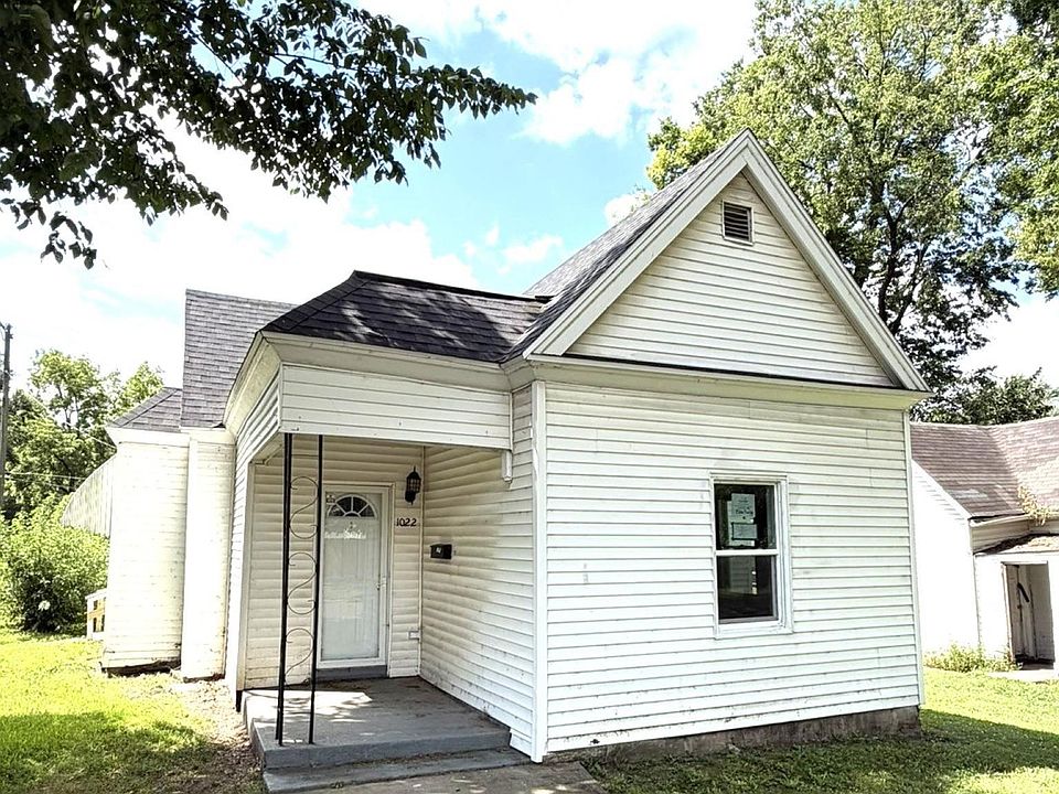 1st image of 1022 E 9th St