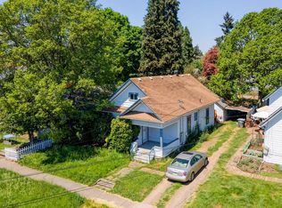 127 NE Jackson St, Hillsboro, OR