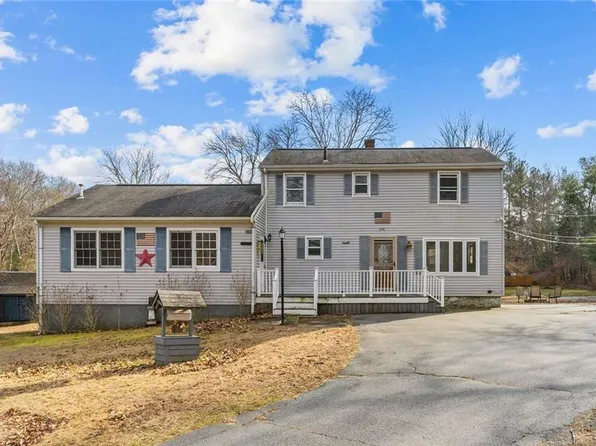 488-490 Briggs Rd, Westport, MA 02790