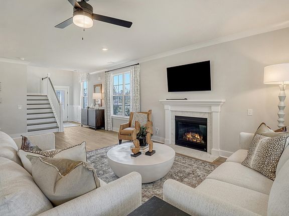 7th image of this home