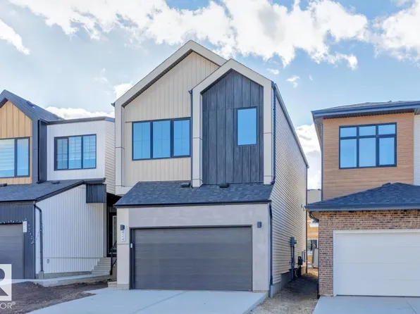 424 30th St NW, Edmonton, AB T6T 2H1