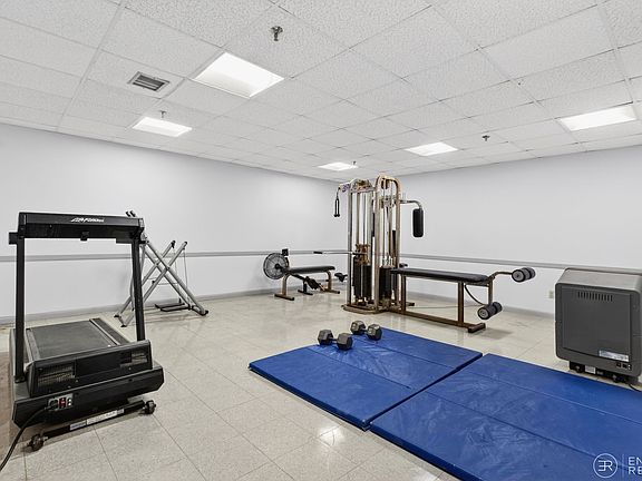 4th image of 386 Ocean Ave #2-500