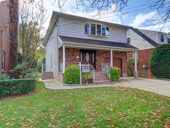 3rd image of 72 Willow St