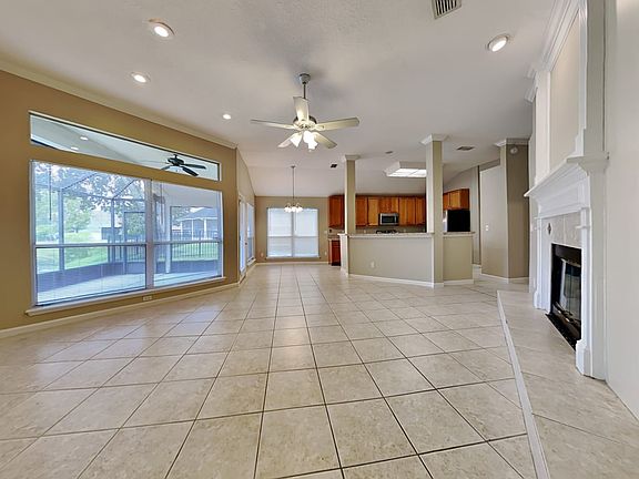 3rd image of 8698 Canopy Oaks Dr