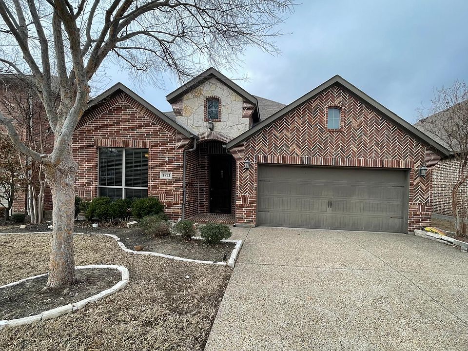 1st image of 1721 Medina Ln