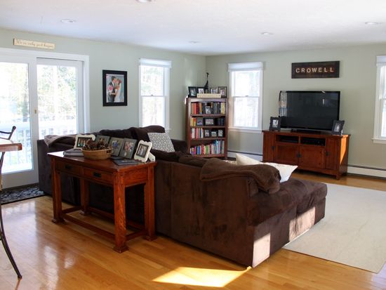 24 Bates Ln, Cohasset, MA 02025 | Zillow