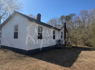 1902 Vincent St, Newberry, SC 29108